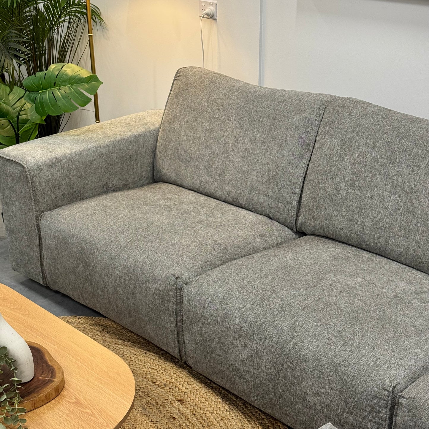 Koala Modern 4.5 Seater Sofa + Ottoman