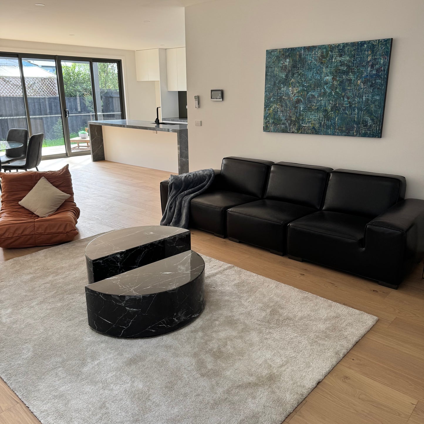 Black Bull Leather 3.5 Seater Sofa