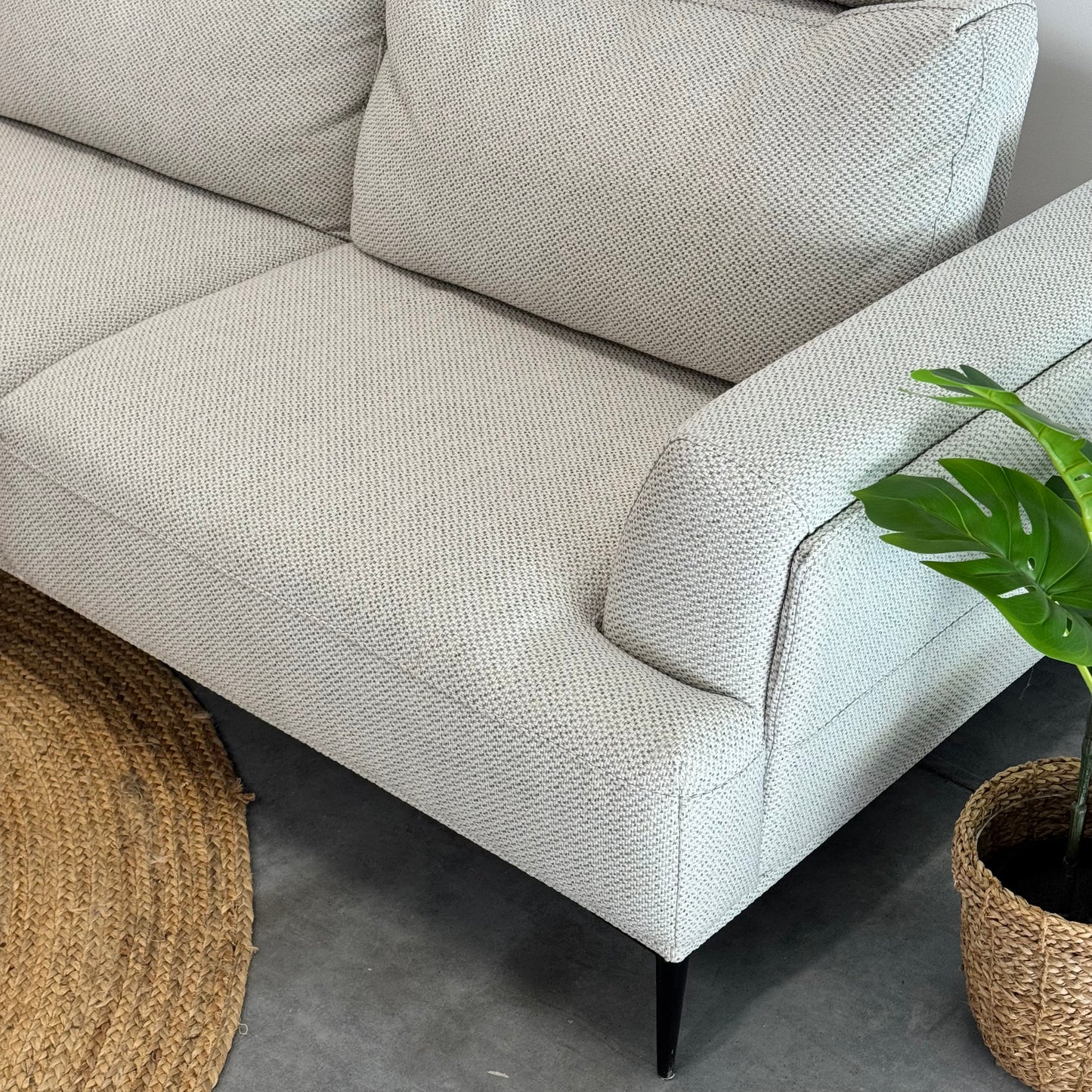 Brosa Como Motion Modular Sofa with Chaise (Near New)