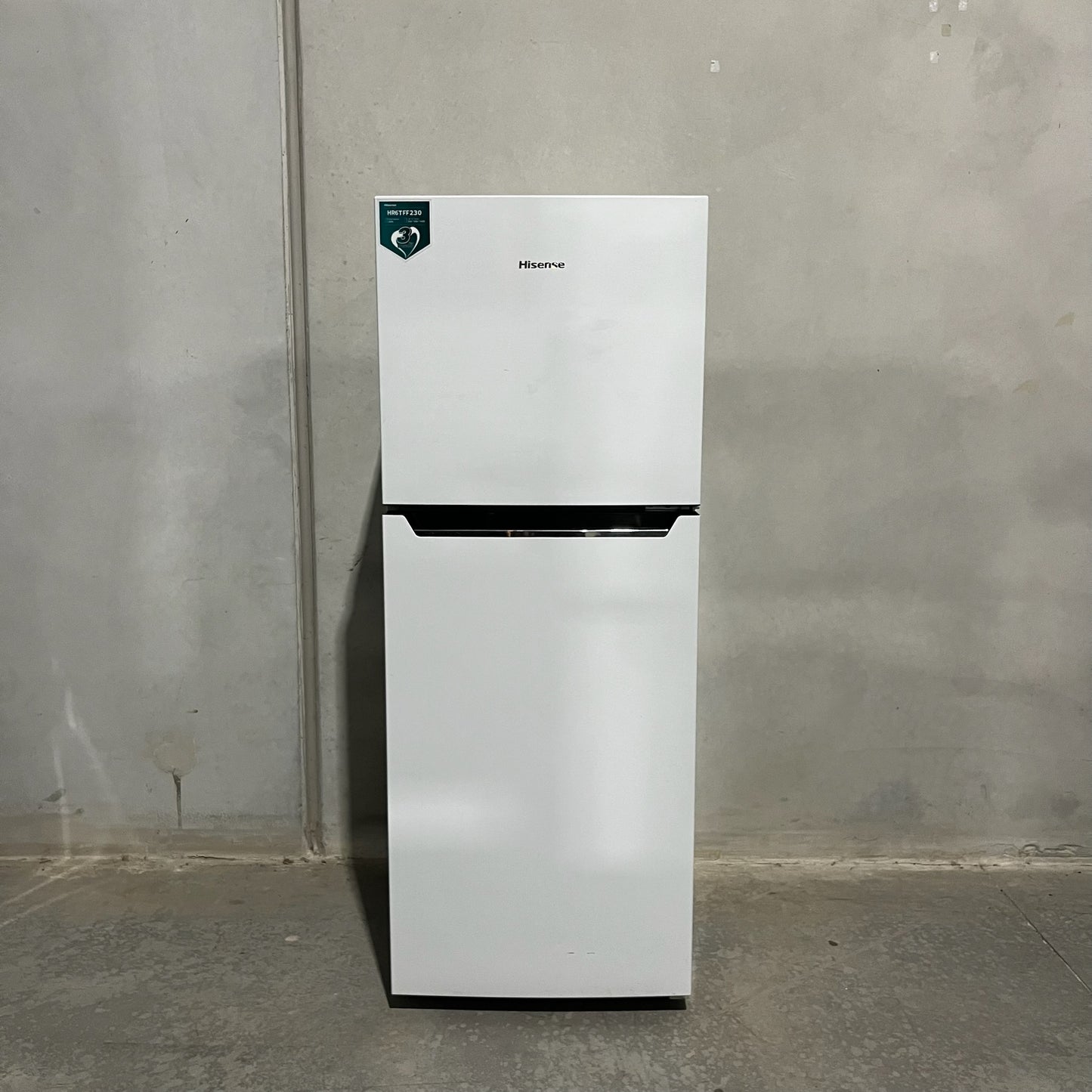 Hisense 230L Fridge
