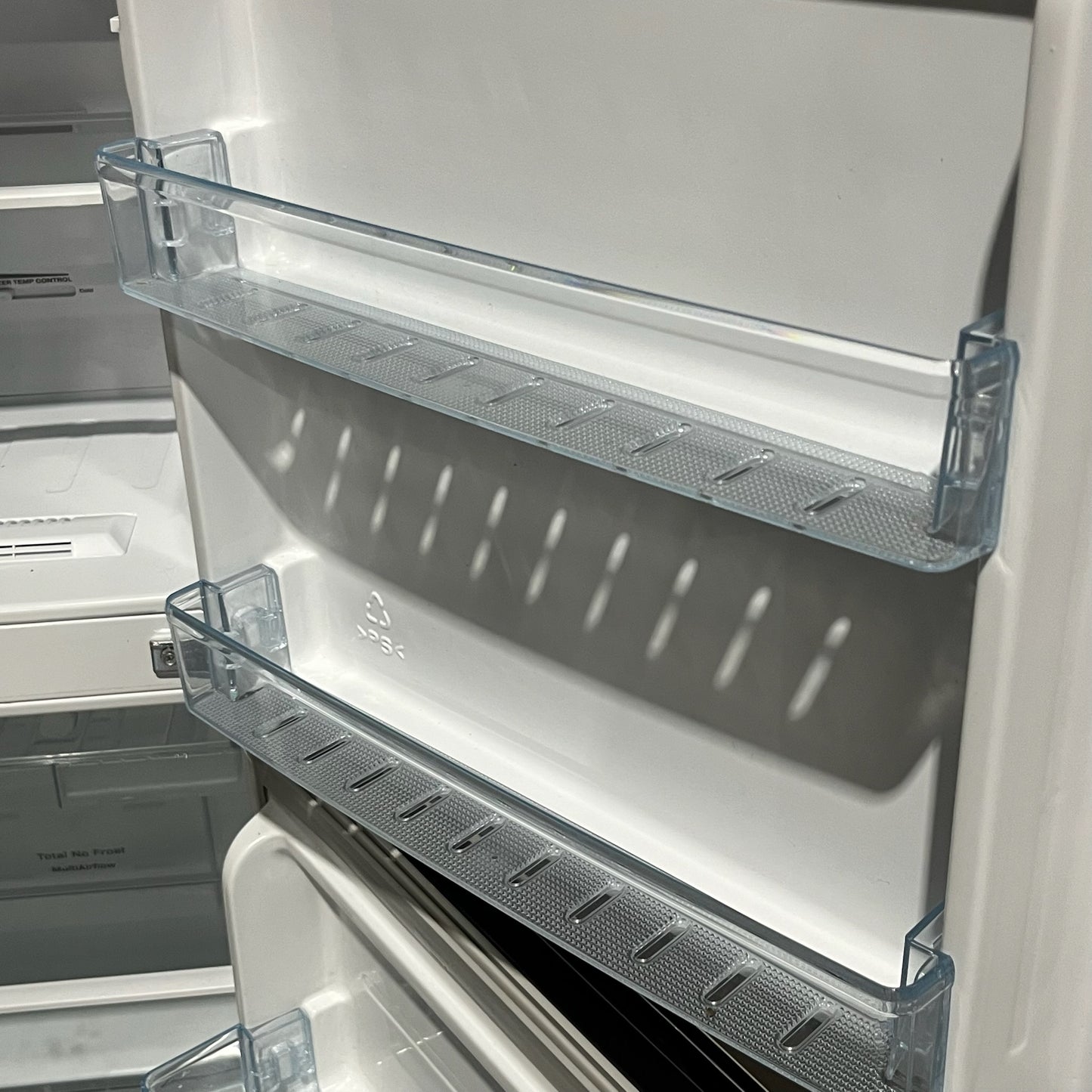 Hisense 230L Fridge