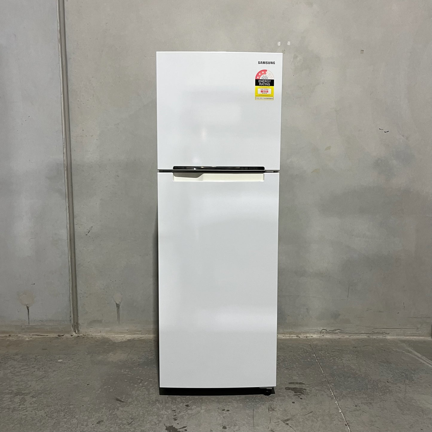 Samsung 341L Fridge