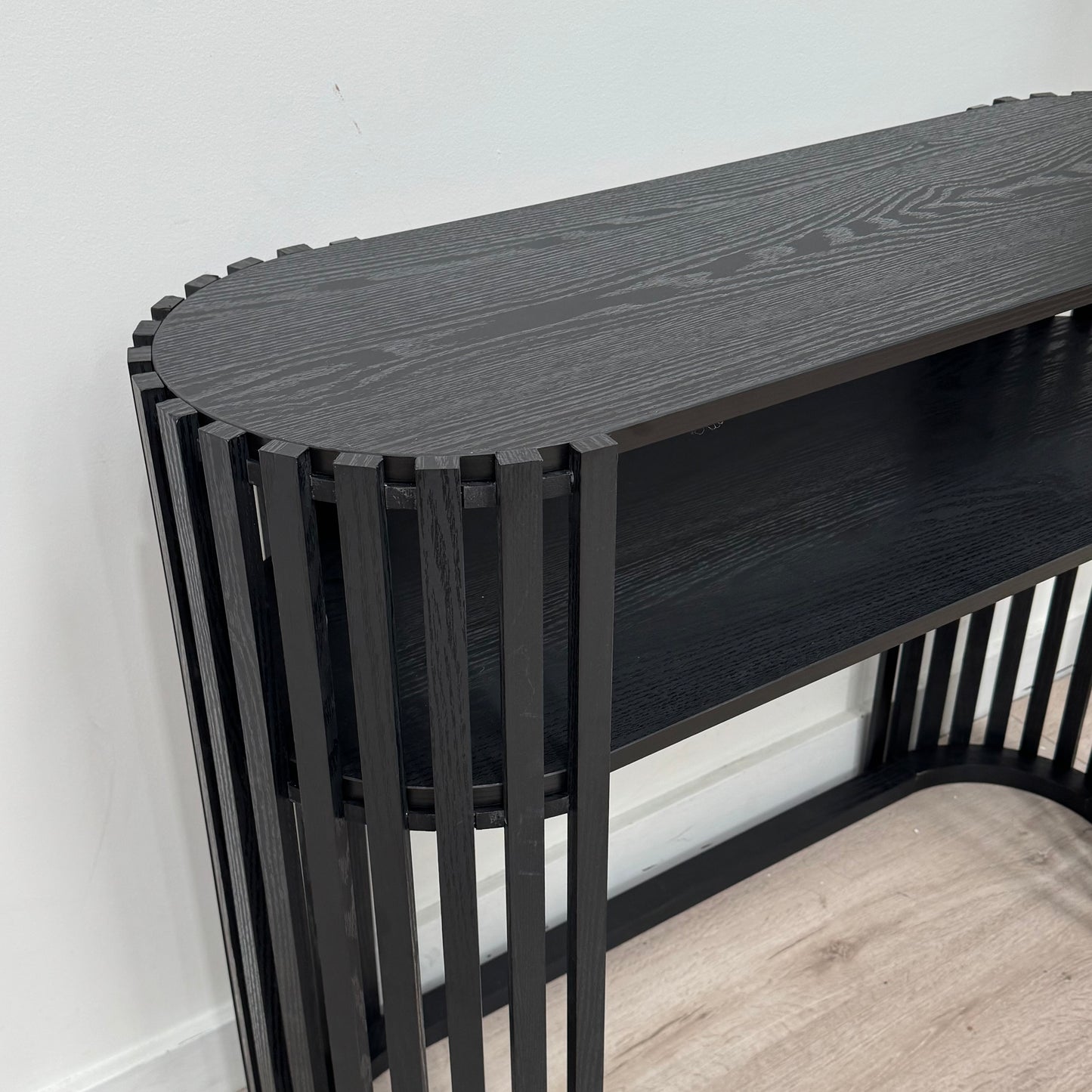 FocusOn Balck Solid Wood Hall Table