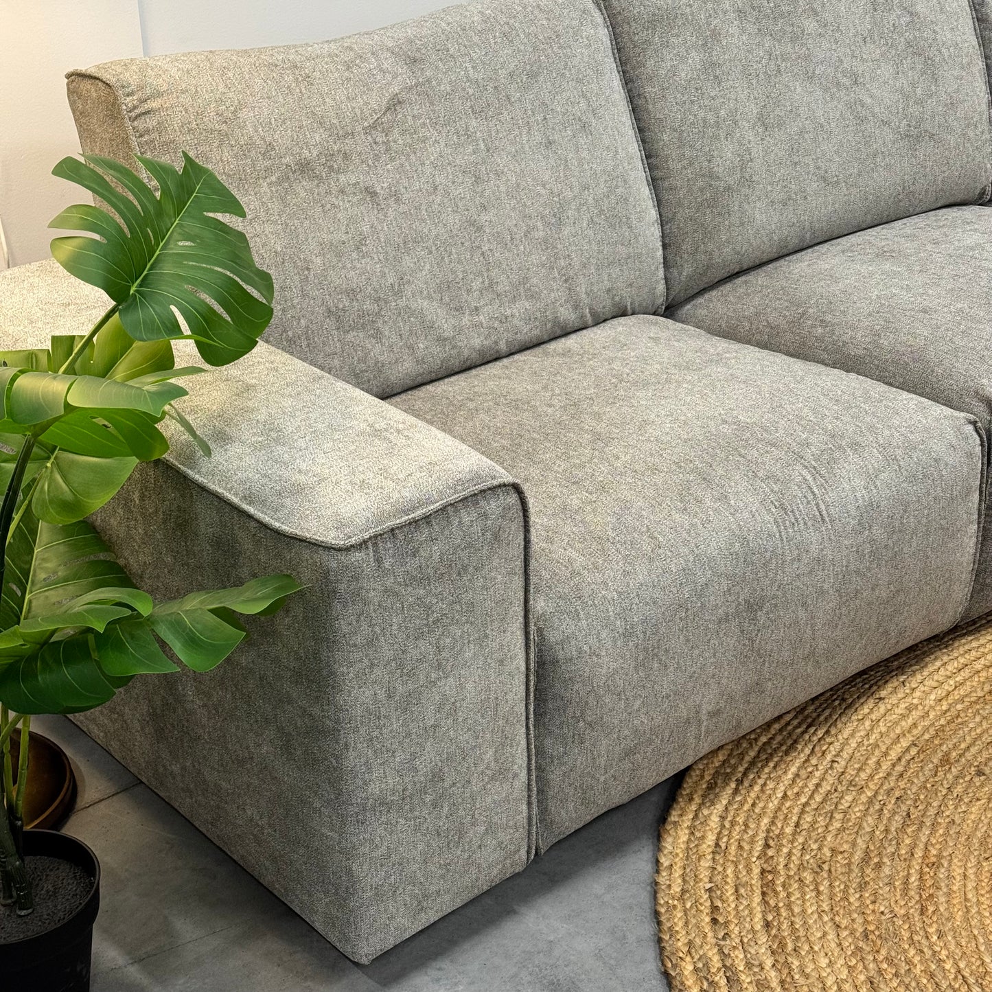 Koala Modern 4.5 Seater Sofa + Ottoman