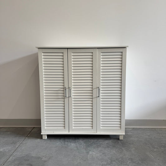 White Cabinet